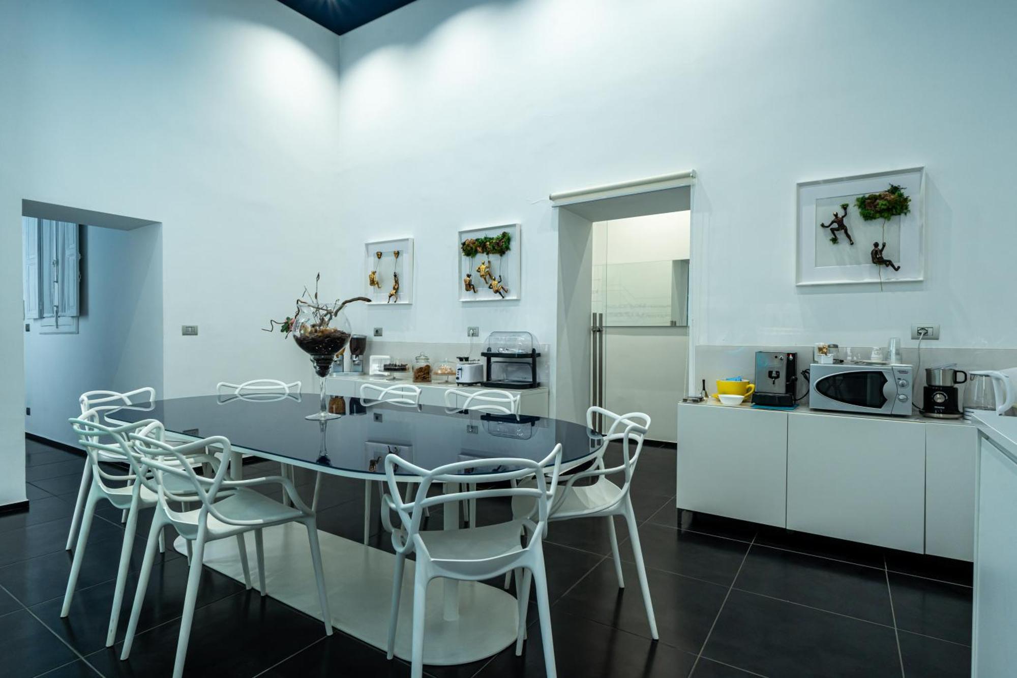 Skyhouse Chiatamone Naples