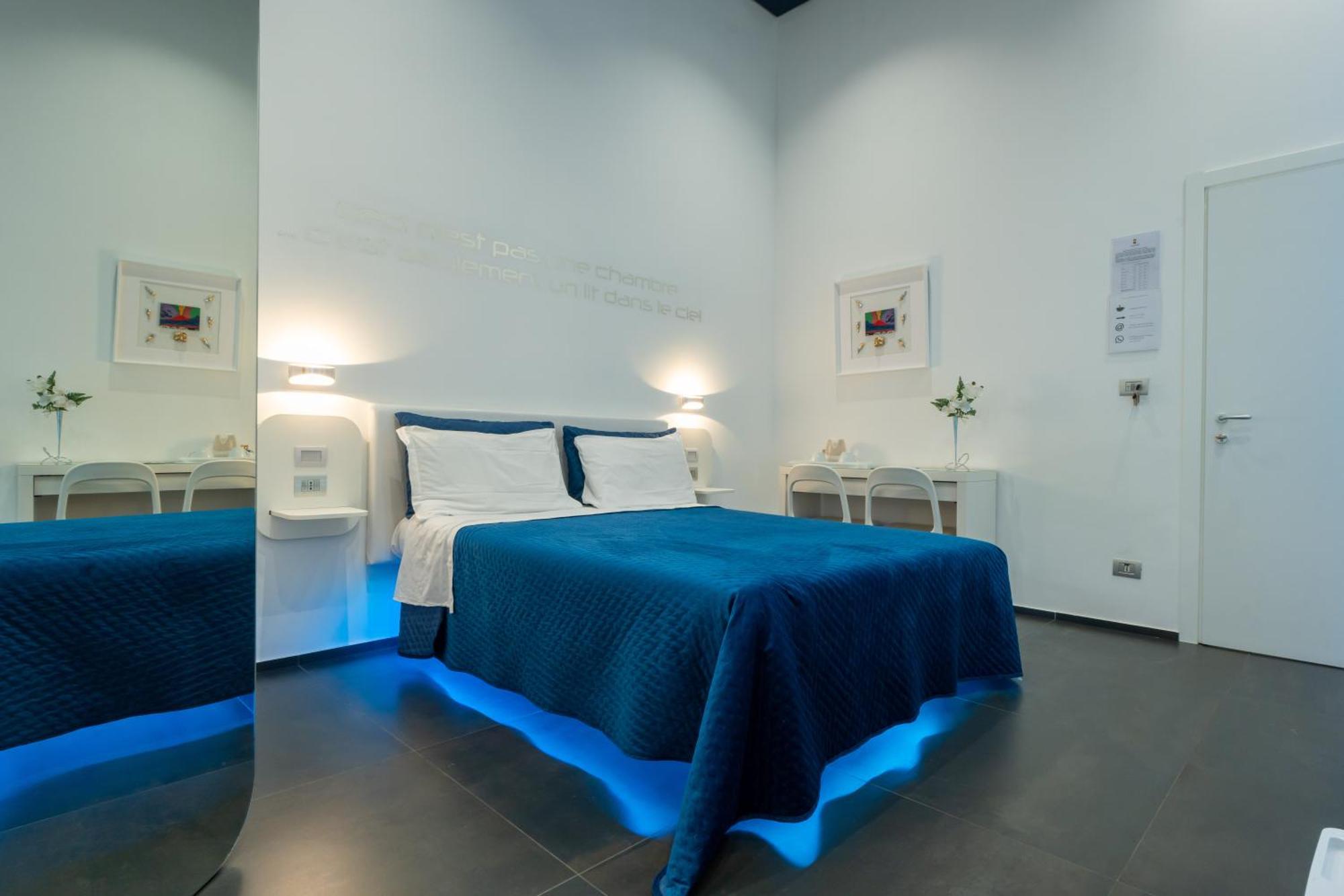 Bed & Breakfast Skyhouse Chiatamone 2*