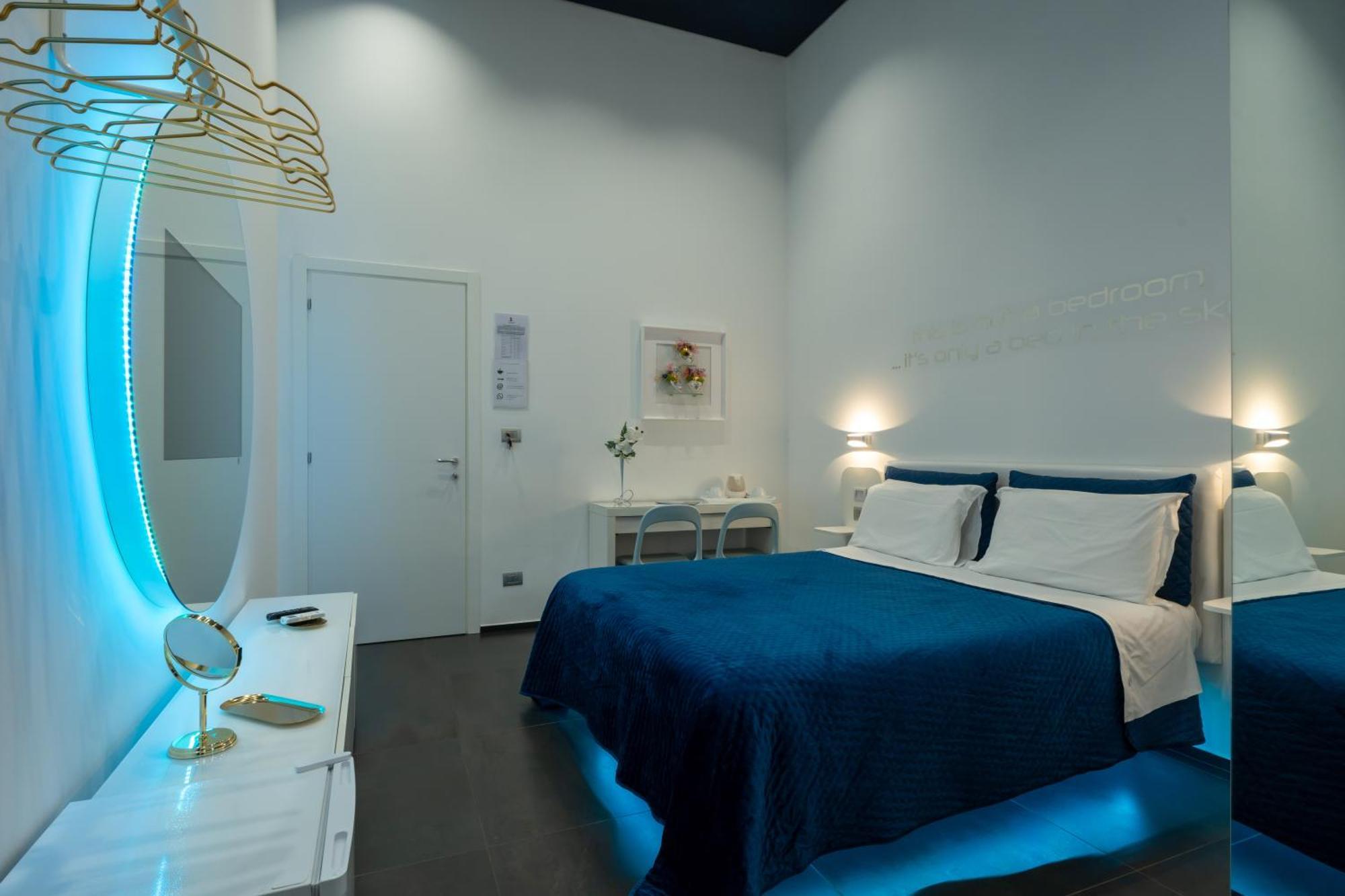 Bed & Breakfast Skyhouse Chiatamone 2*